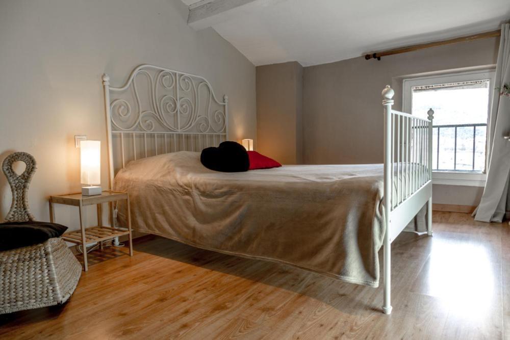 Gite Chambres D'Hotes Le Bellevue Montbrun-les-Bains Exterior foto